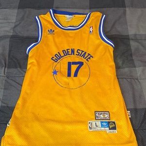 Warriors throwback jersey